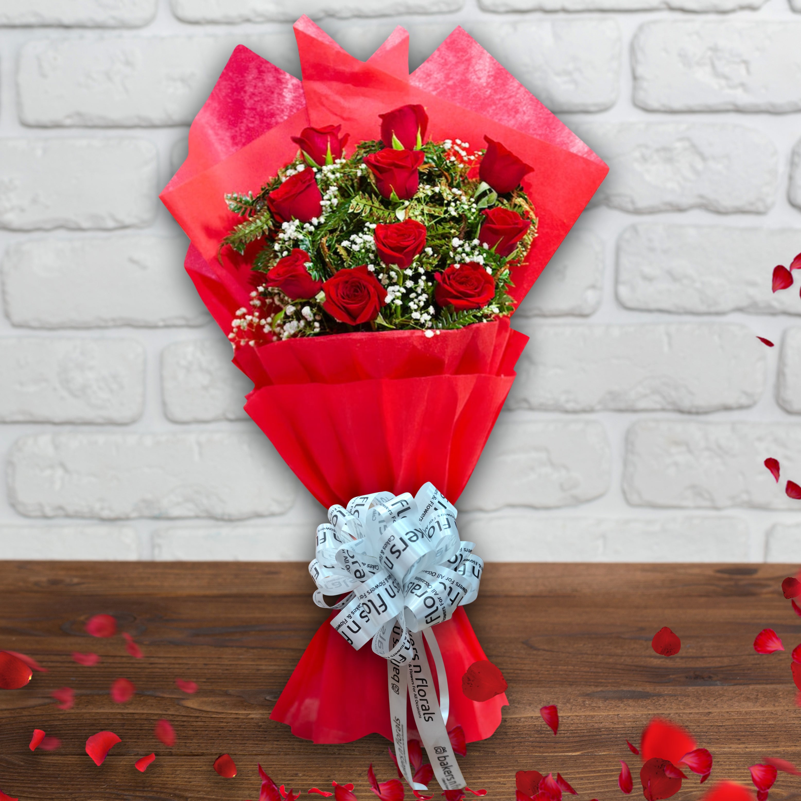 8 Love Red Roses Bouquet