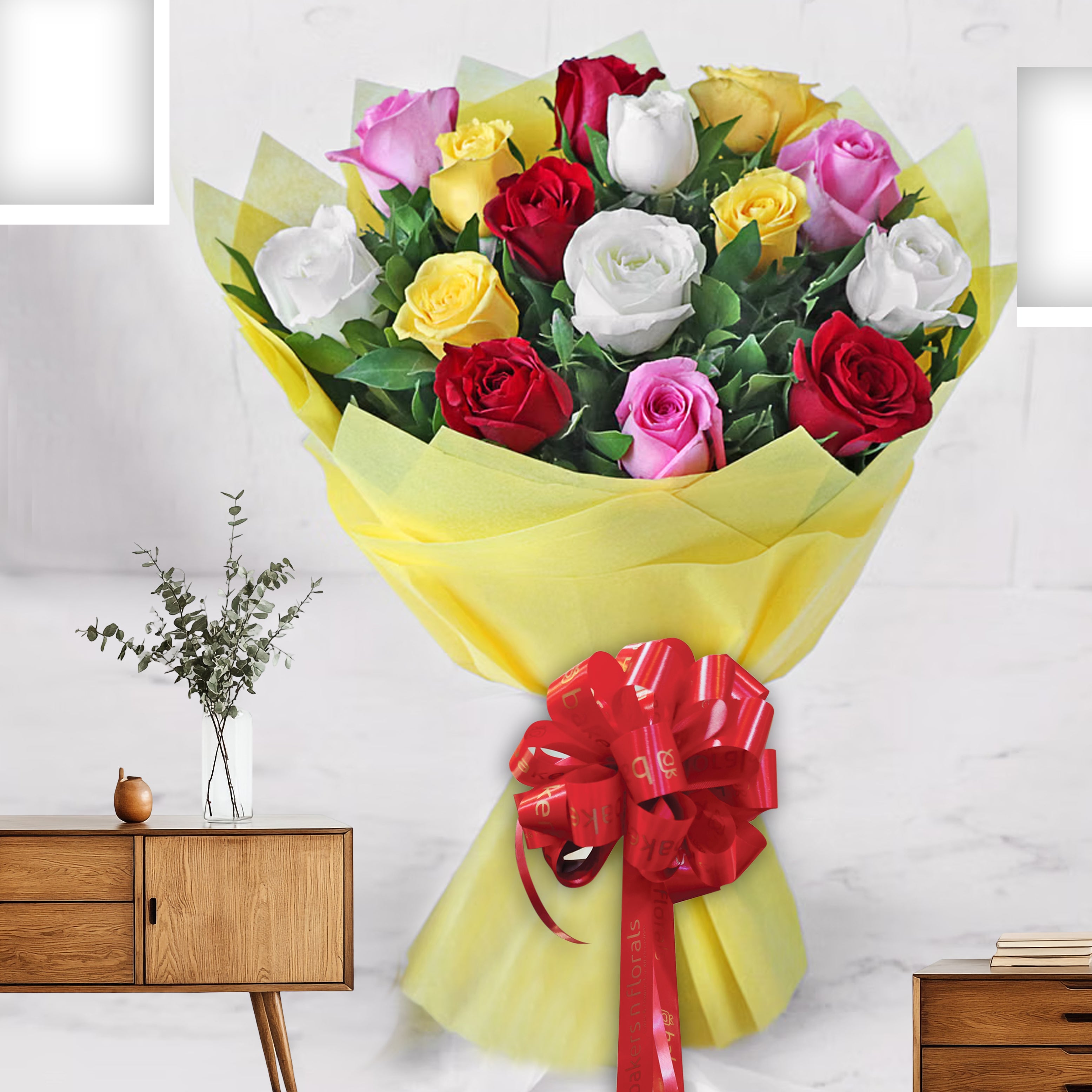 Charming Mixed Roses Bouquet
