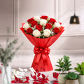 Red & White Elegance - 10 Roses (5 Red, 5 White)