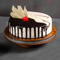 Delightful Choco Vanilla Cake