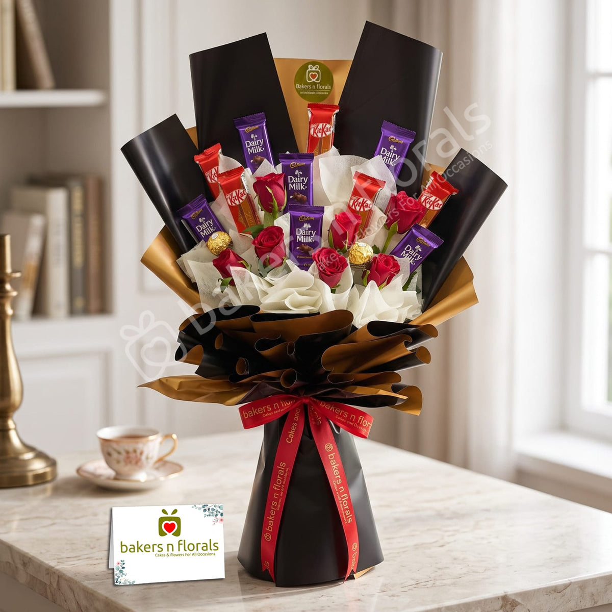 Midnight Gold – Roses & Chocolate Bouquet