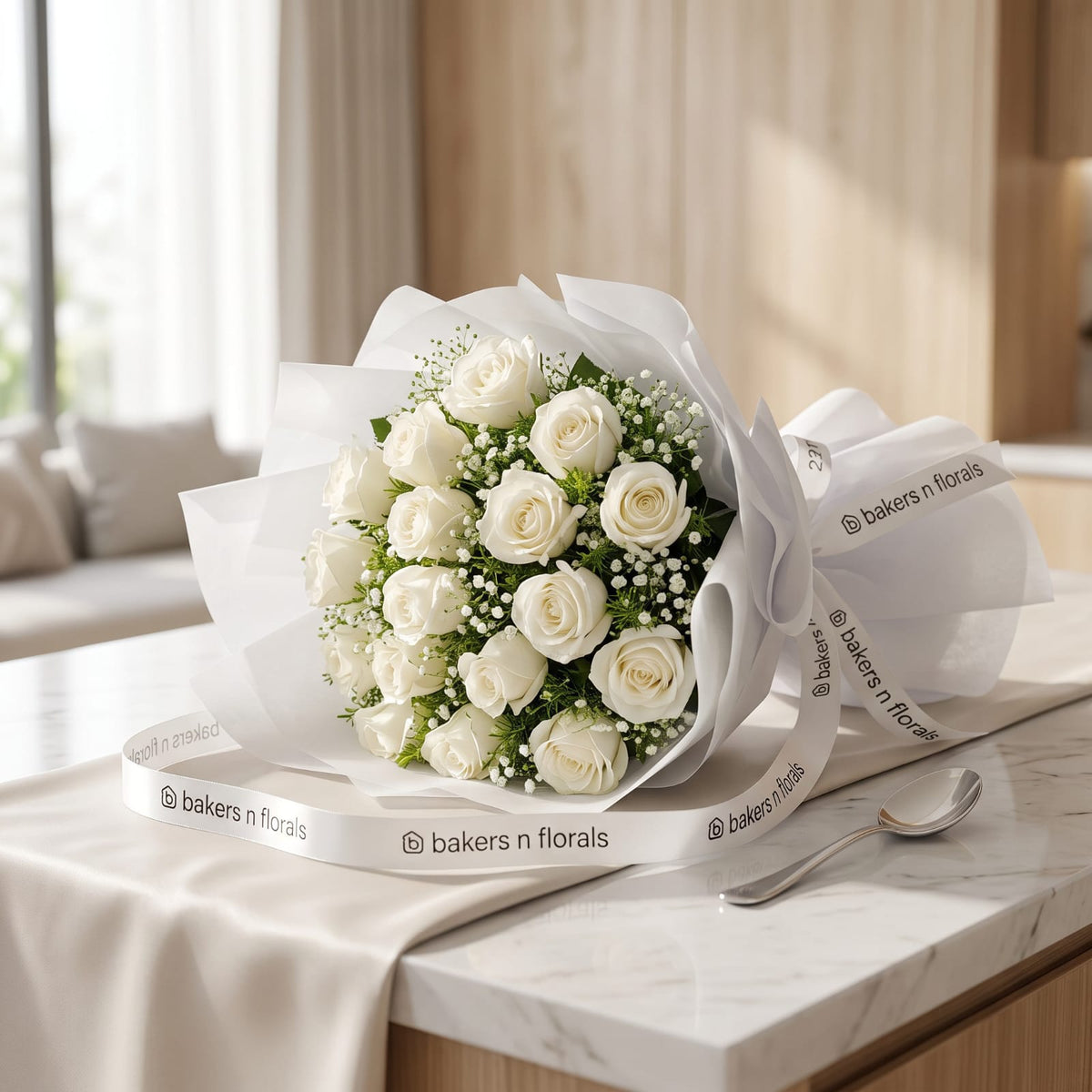 Ivory Whisper – 15 White Roses Bouquet