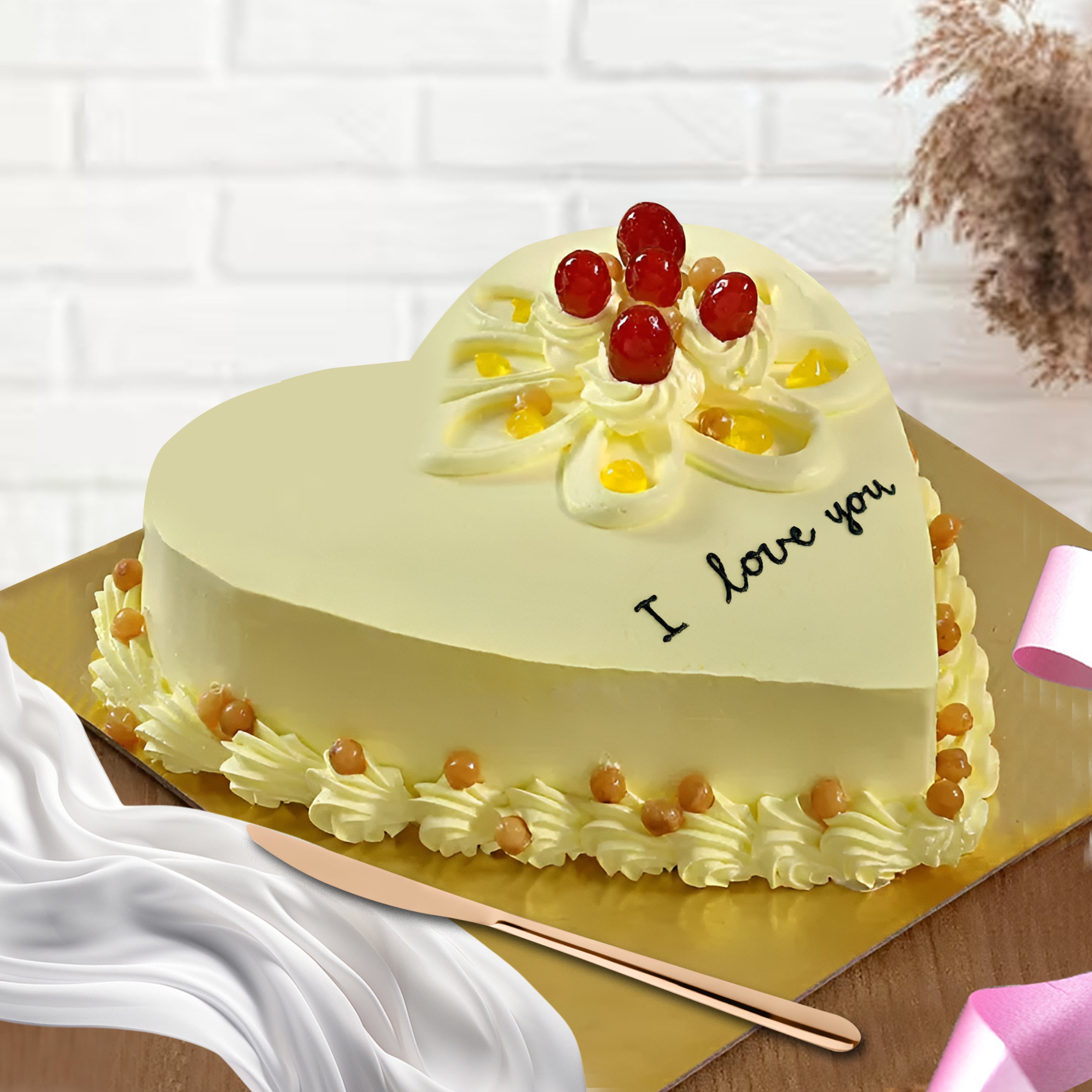 Love You - Butterscotch Heart Shape Cake 500g