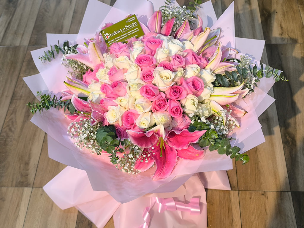 Blush & Bloom Premium Bouquet